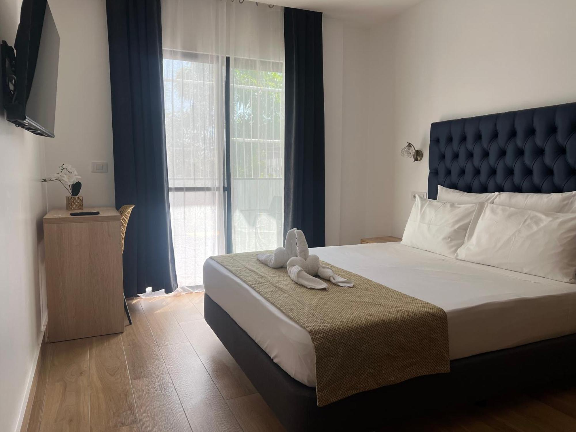 Hotel Blue Sky ทาร์ราฟาล ภายนอก รูปภาพ