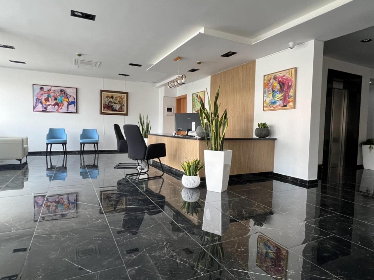 Hotel Blue Sky ทาร์ราฟาล ภายนอก รูปภาพ